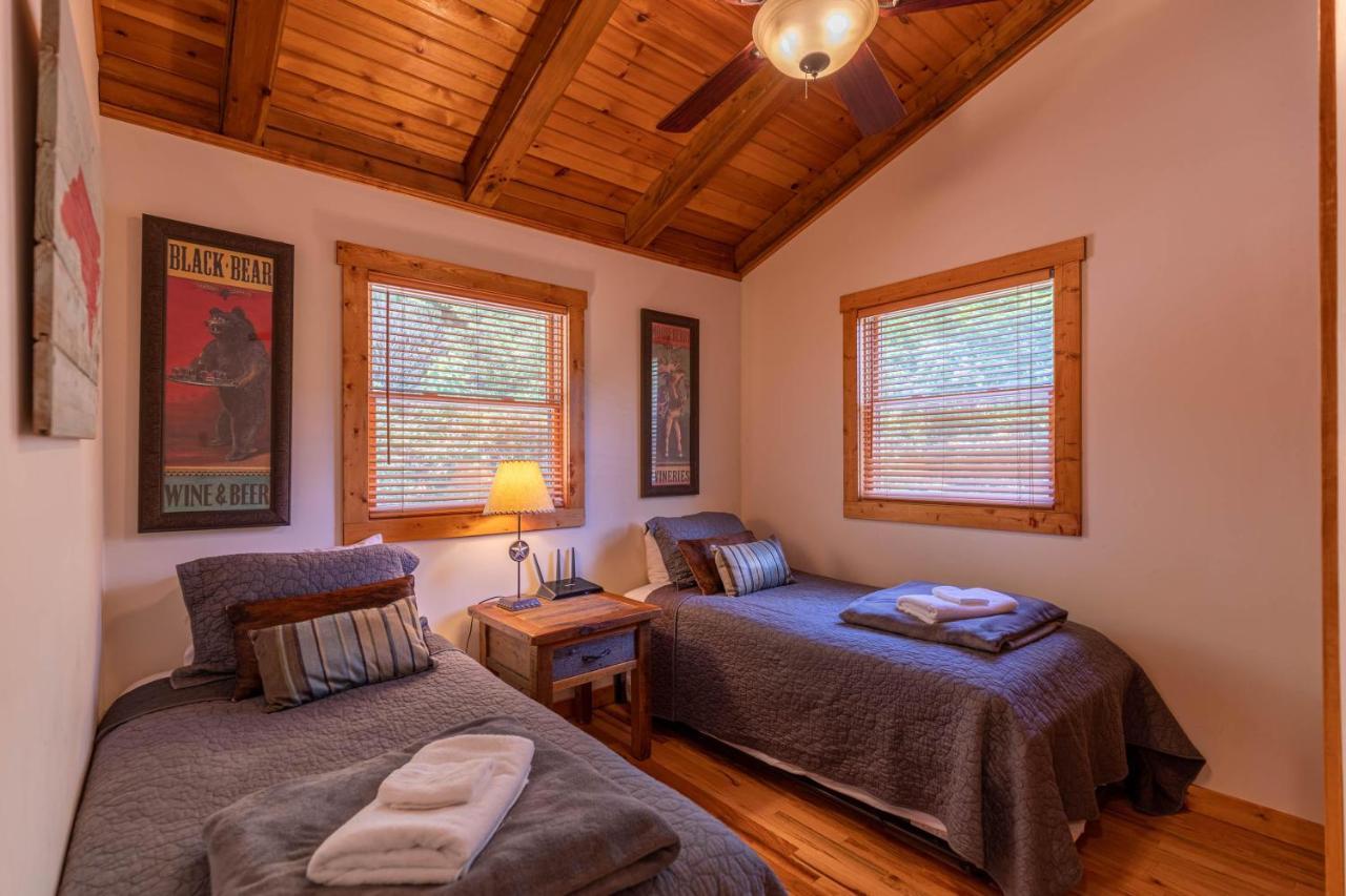 فيلا Knotty Pine ويست جيفرسون المظهر الخارجي الصورة